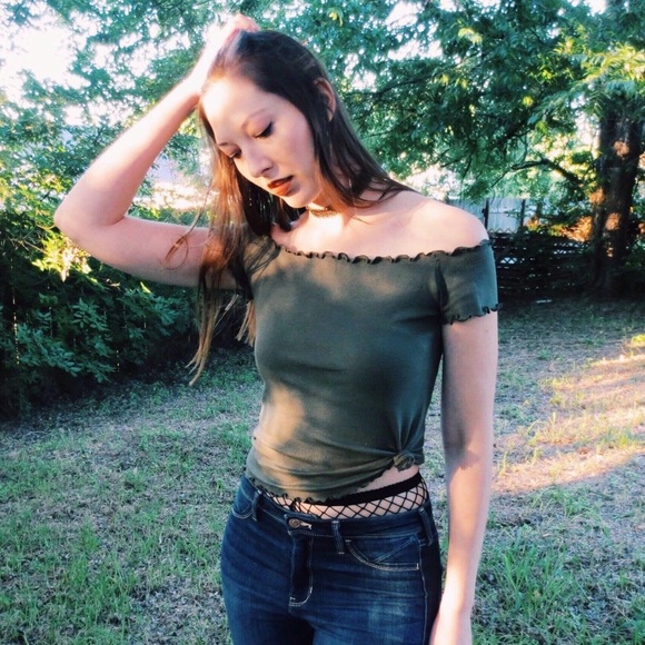 Meet your Posher - Picture 2 of 4